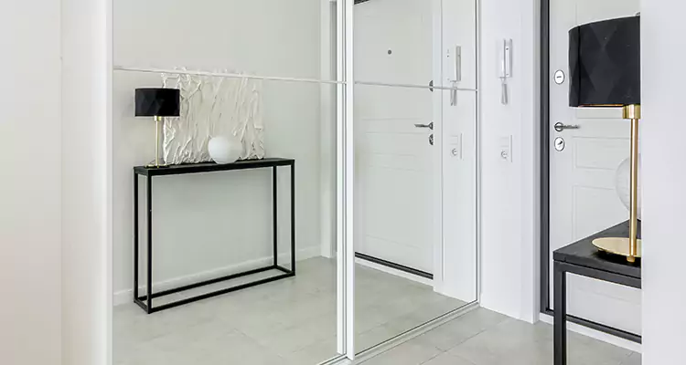 Mirrored Bifold Closet Doors Repair in San Pablo, CA