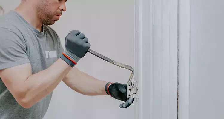 Cracked Door Jamb Repair in San Pablo, CA