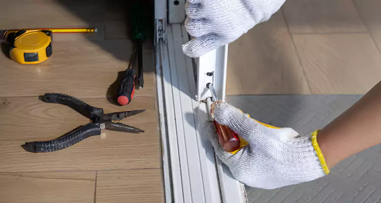Screen Door Wheel Replacement in San Pablo, CA