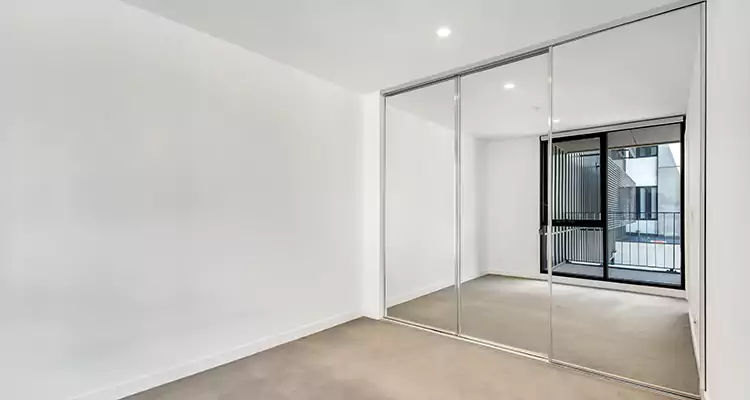 Why Homeowners Choose Us for Sliding Mirror Door Replacement in San Pablo, CA