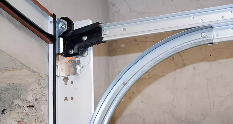 Maintain Liftmaster Garage Door Off Track in San Pablo, CA